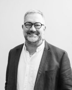 Sylvie IRURETA GOYENA,46 ans, PhotographeHabitante du Fuilet