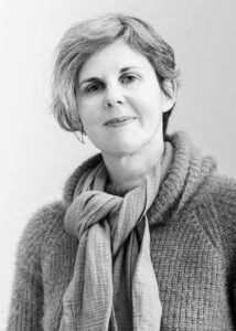 Sylvie IRURETA GOYENA,46 ans, PhotographeHabitante du Fuilet